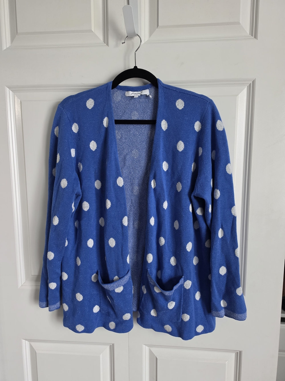 Foxcroft Blue and White Polka Dot Open-Front Cardigan pockets